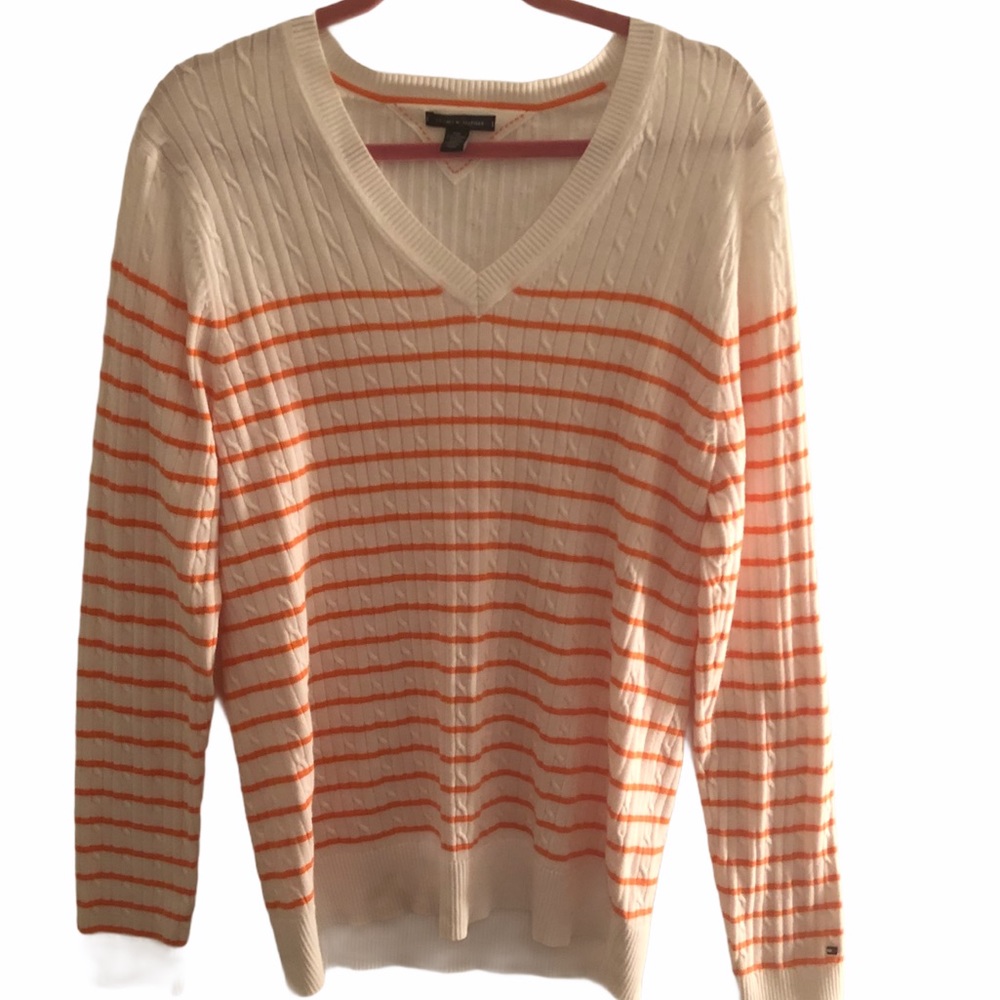 NWOT Tommy Hilfiger Sweater